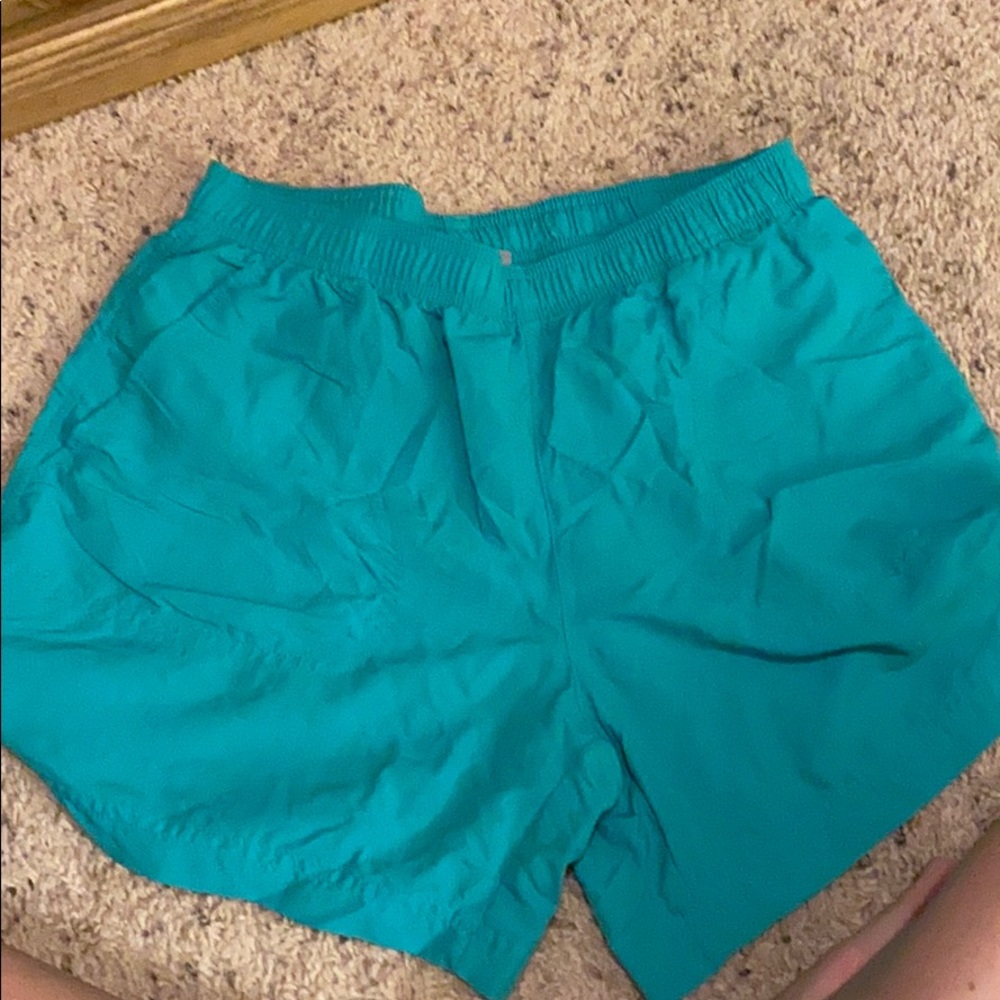 Women’s Columbia S Shorts